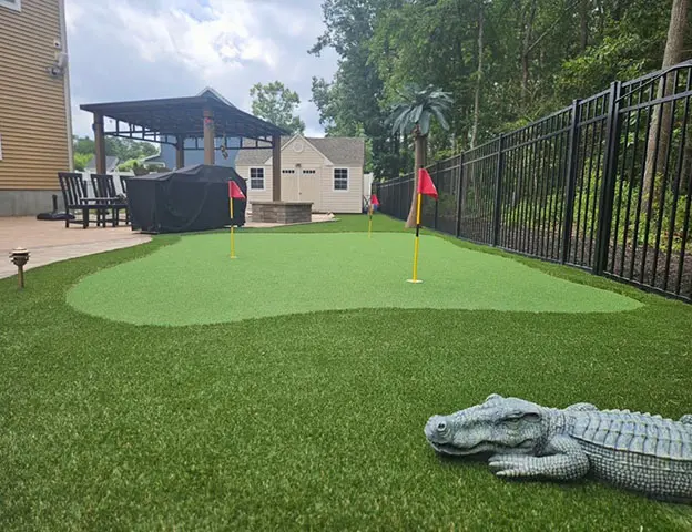 mini-golf-turf